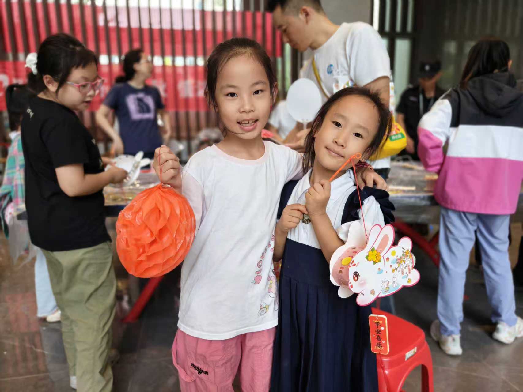 月满中秋·人团圆 | 隆泰物业“和美炫彩+”中秋主题活动温情上演(图6)